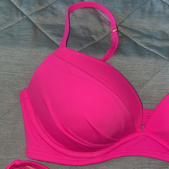 Victoria Secret Swim set  36B and  NWT bottom L - Picture 2 of 9